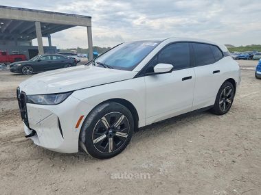 BMW iX  2026 
