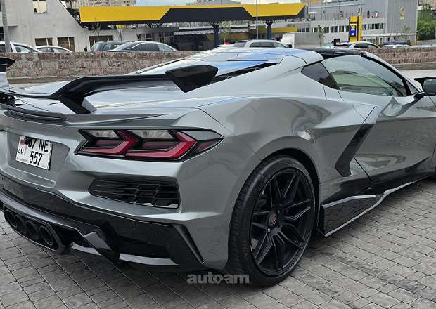 Chevrolet Corvette 2024 — photo 4