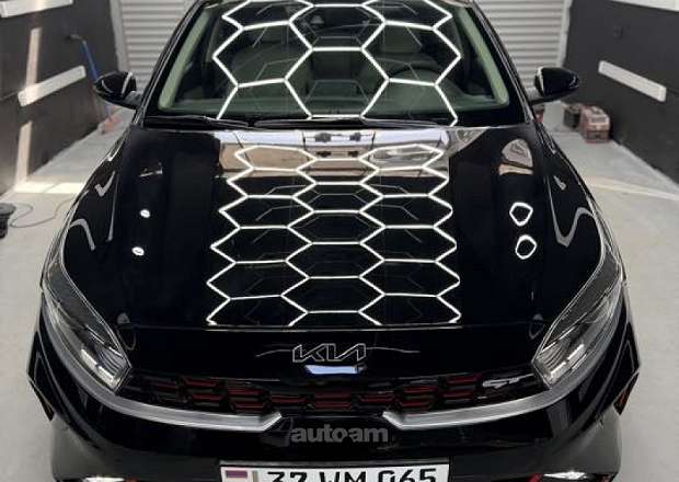 Kia Forte 2023 — լուսանկար 2