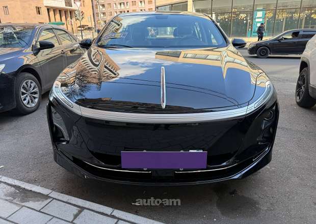 Hongqi E-QM5 2026 — photo 15