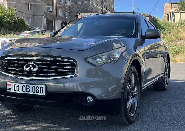 Infiniti FX35 2010 — լուսանկար 11