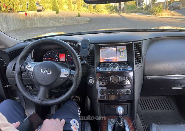 Infiniti FX35 2010 — լուսանկար 2