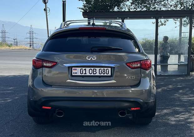 Infiniti FX35 2010 — լուսանկար 6
