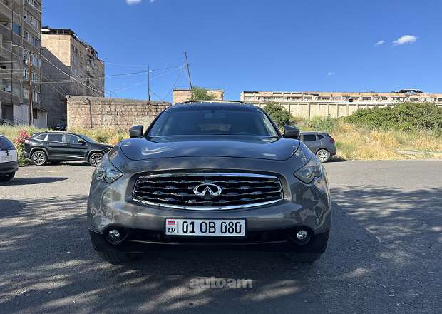 Infiniti FX35 2010 — լուսանկար 13
