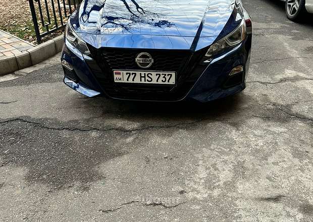 Nissan Altima 2020 — լուսանկար 1