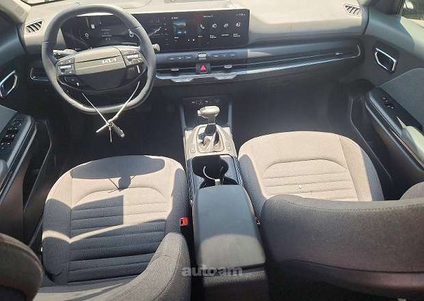 Kia K4
