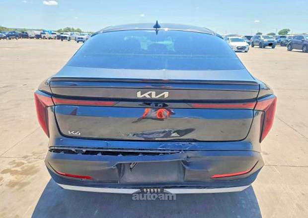 Kia K4