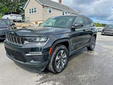 Jeep Grand Cherokee  2024 