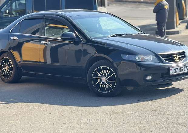 Honda Accord 2003 — լուսանկար 4