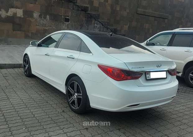 Hyundai Sonata 2012 — լուսանկար 4