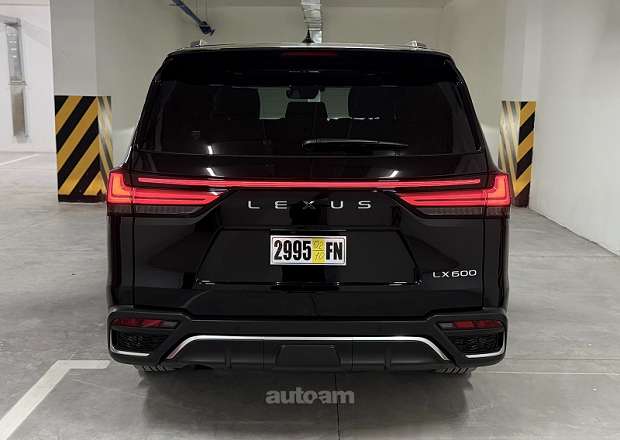 Lexus LX 600 2023 — photo 6