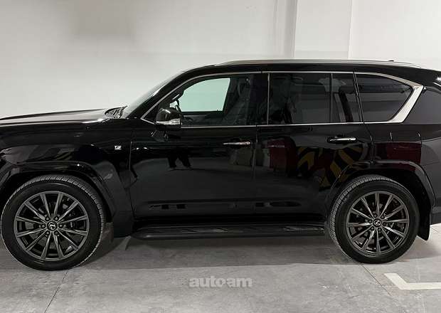 Lexus LX 600 2023 — photo 8