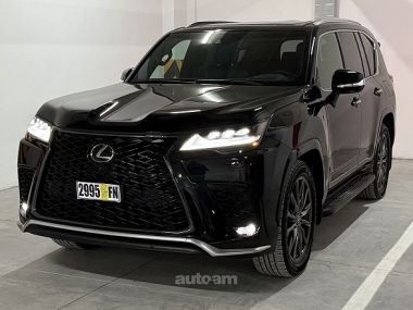 Lexus LX 600  2023 