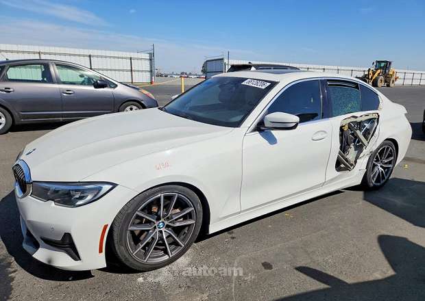 BMW 330