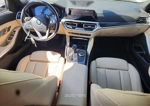 BMW 330