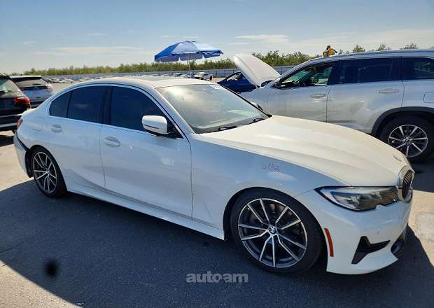 BMW 330