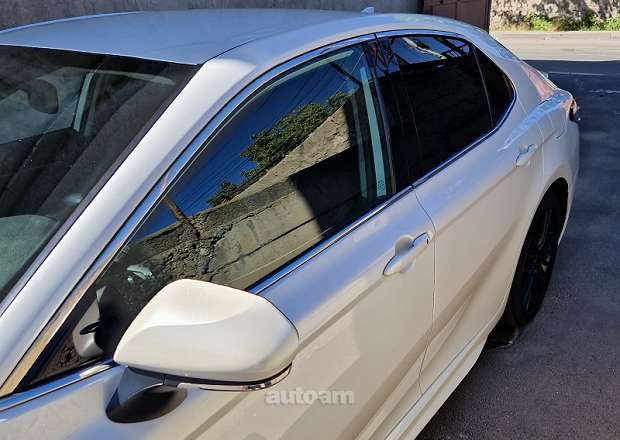 Toyota Camry 2022 — լուսանկար 7