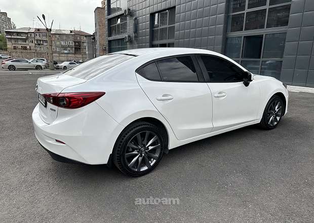 Mazda 3 2015 — photo 5