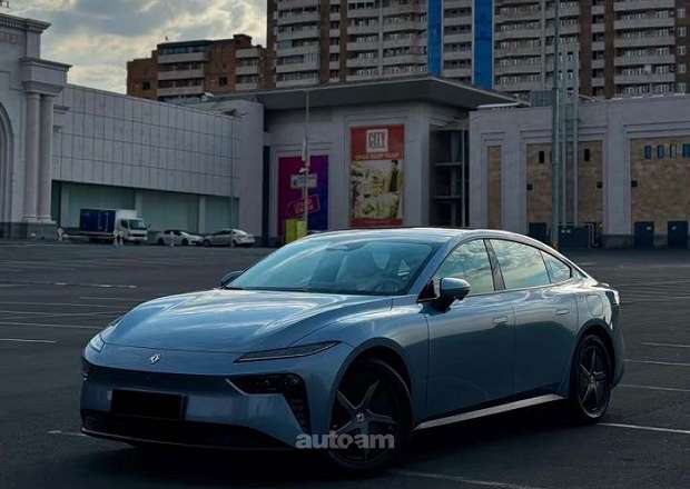 Dongfeng 007 2025 — photo 2