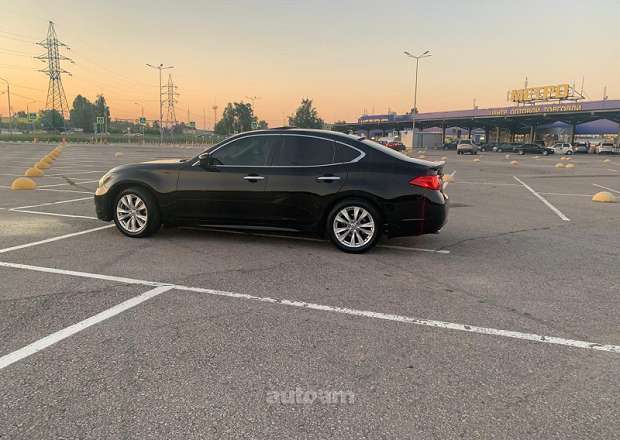 Infiniti M37 Sport 2010 — photo 10