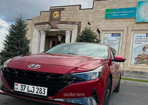 Hyundai Elantra 2021 — լուսանկար 2