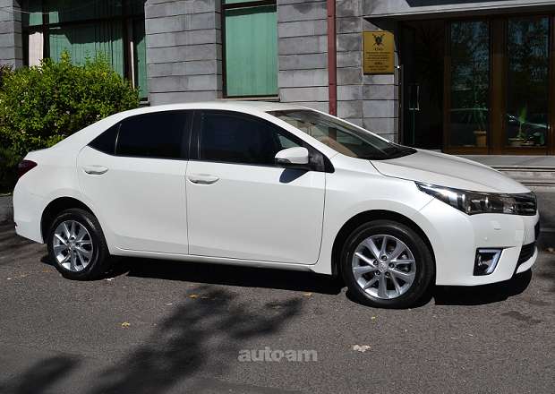 Toyota Corolla 2014 — լուսանկար 6
