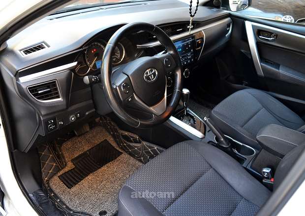 Toyota Corolla 2014 — լուսանկար 12