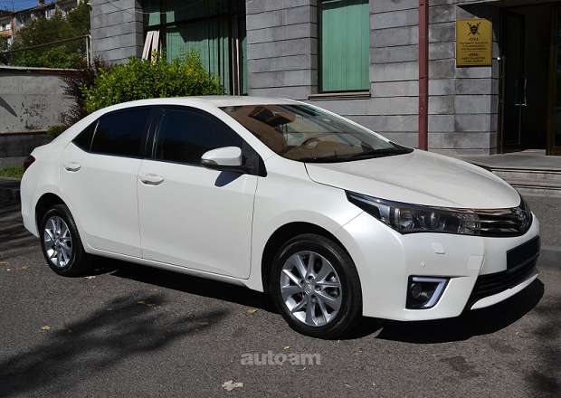 Toyota Corolla 2014 — լուսանկար 4