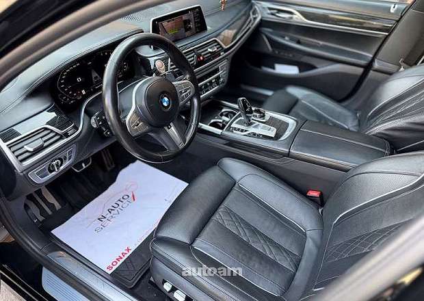 BMW 750 2022 — photo 7