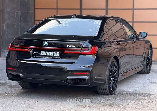 BMW 750 2022 — photo 5