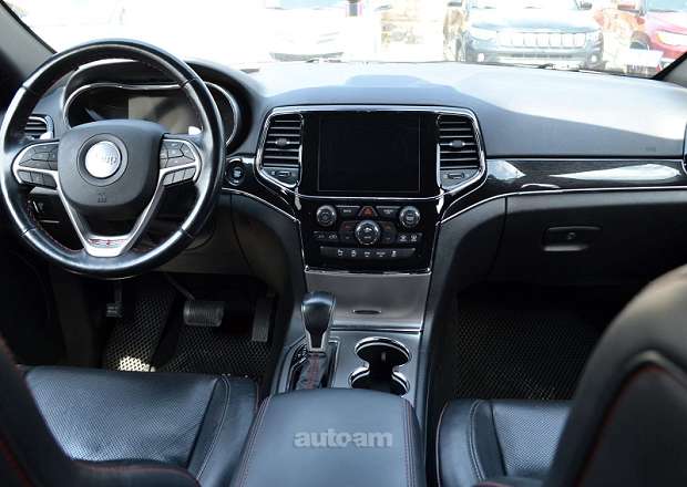 Jeep Grand Cherokee 2019 — լուսանկար 6