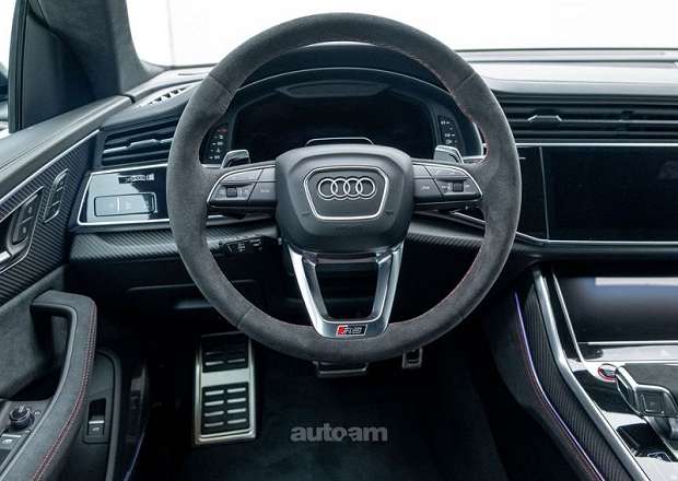 Audi RSQ8