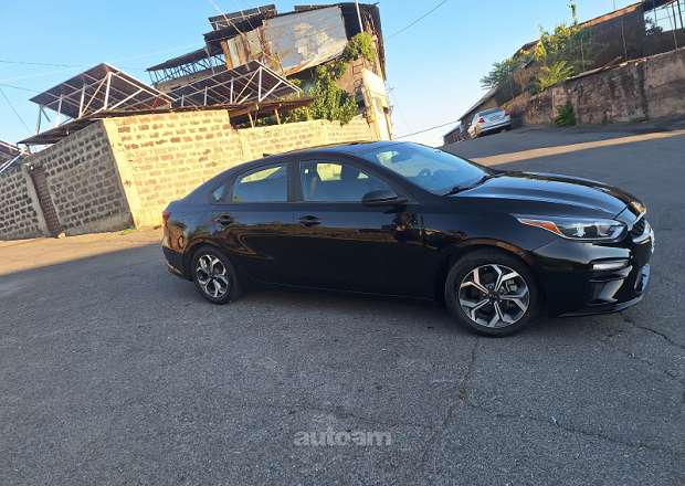 Kia Forte 2019 — լուսանկար 3