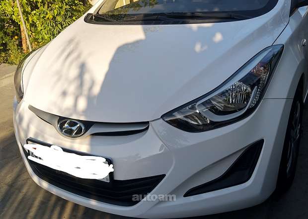 Hyundai Elantra 2015 — фото 1