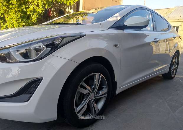 Hyundai Elantra 2015 — фото 6