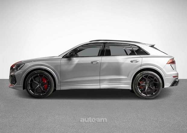Audi RSQ8