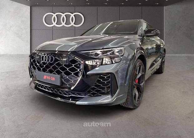 Audi RSQ8