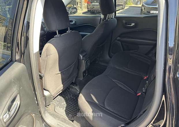 Jeep Compass 2020 — photo 10