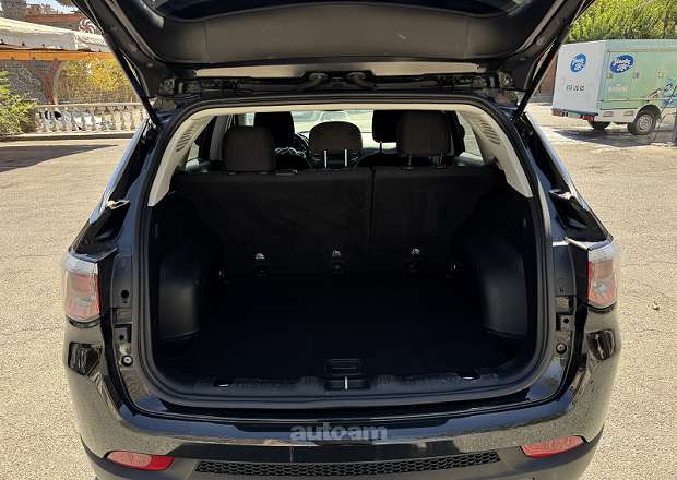 Jeep Compass 2020 — photo 12