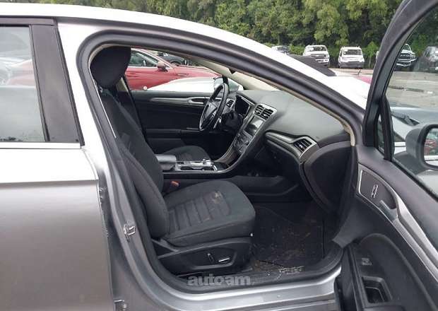 Ford Fusion 2020 — photo 7