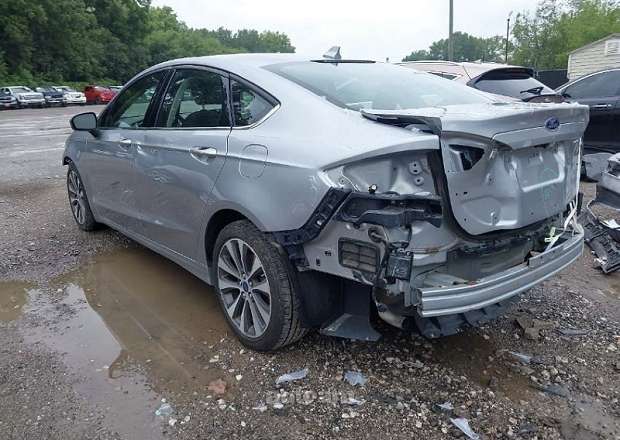 Ford Fusion 2020 — photo 2
