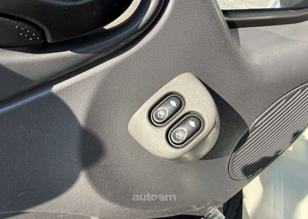 Ford Transit 2003 — photo 9