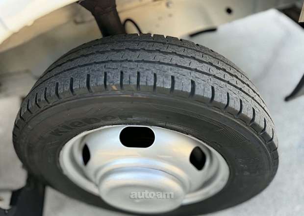 Ford Transit 2003 — photo 11