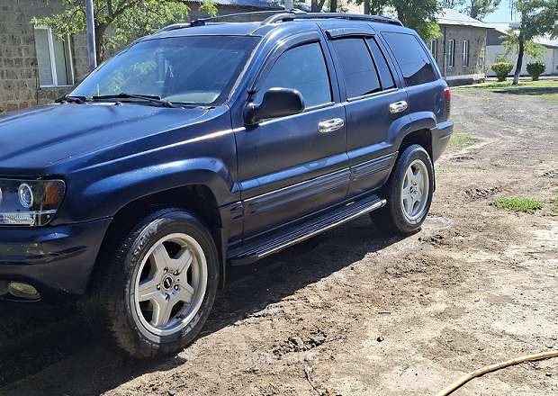 Jeep Grand Cherokee 2000 — լուսանկար 2