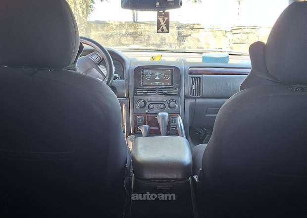Jeep Grand Cherokee 2000 — լուսանկար 6