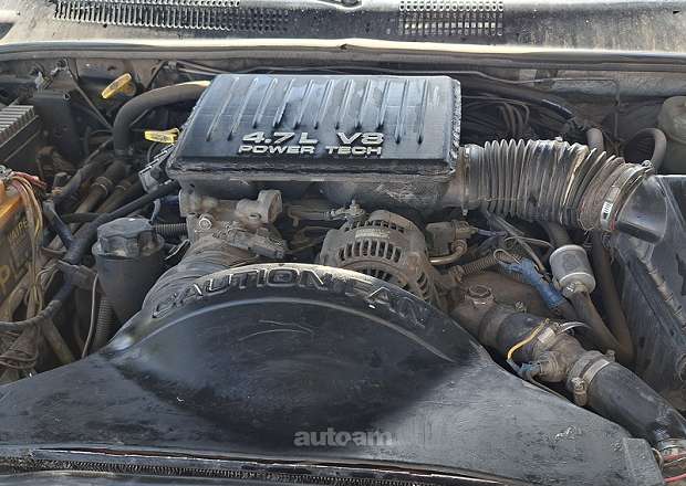 Jeep Grand Cherokee 2000 — լուսանկար 10