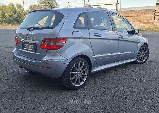 Mercedes-Benz B 200 2005 — լուսանկար 4