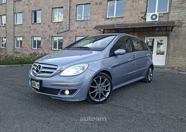 Mercedes-Benz B 200 2005 — լուսանկար 1