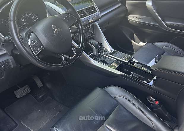 Mitsubishi Eclipse Cross 2018 — լուսանկար 7