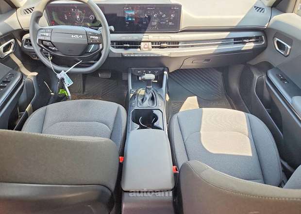 Kia K4